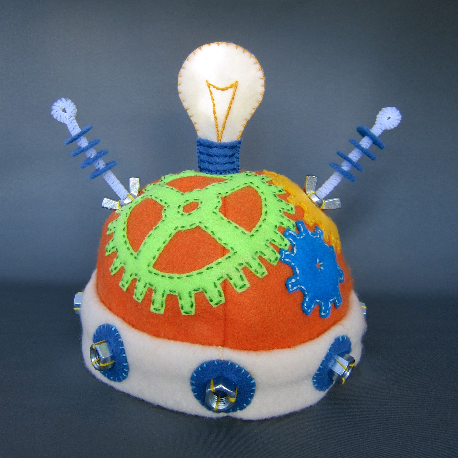 Clever Wren Thinking Cap