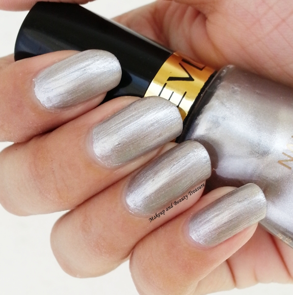 best makeup beauty mommy blog of india: Revlon Nail Polish in Silver Screen  Review & Swatches