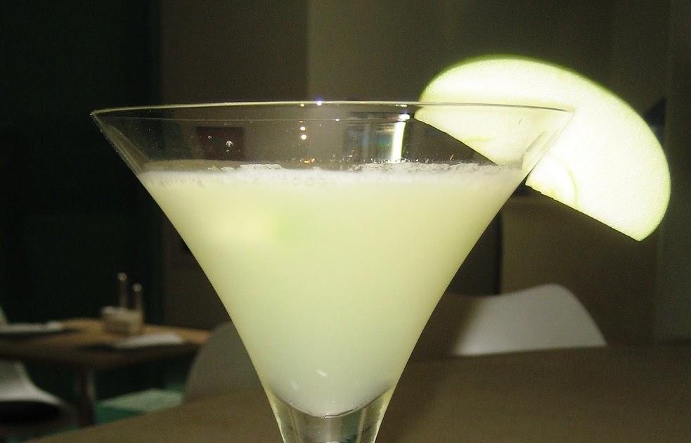 Cambodian Cocktail Guide Apple Daiquiri