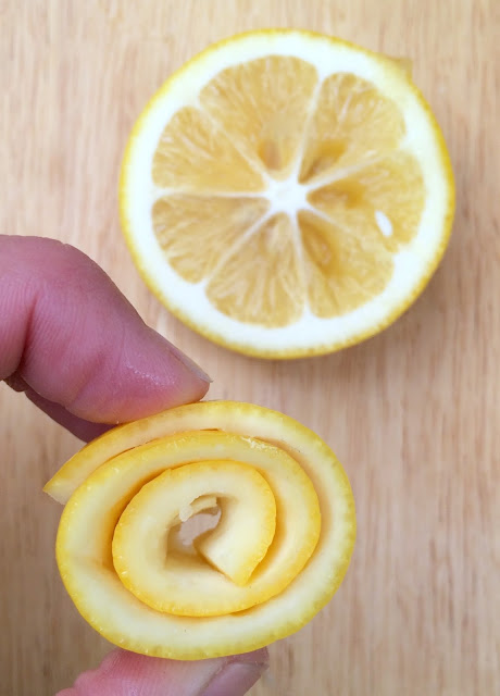 How to make a lemon twist | www.jacolynmurphy.com