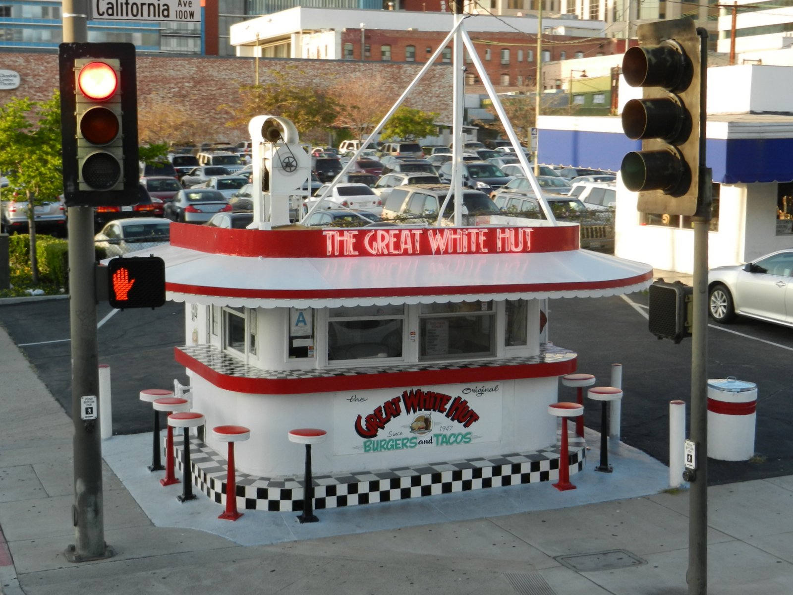 Tropico Station: THE Glendale Blog: The Museum of Neon Art's Neon