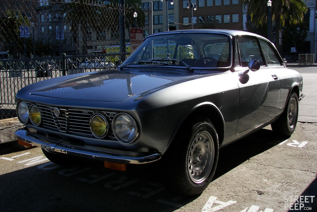 The Street Peep Submission 1974 Alfa Romeo 2000 Gtv