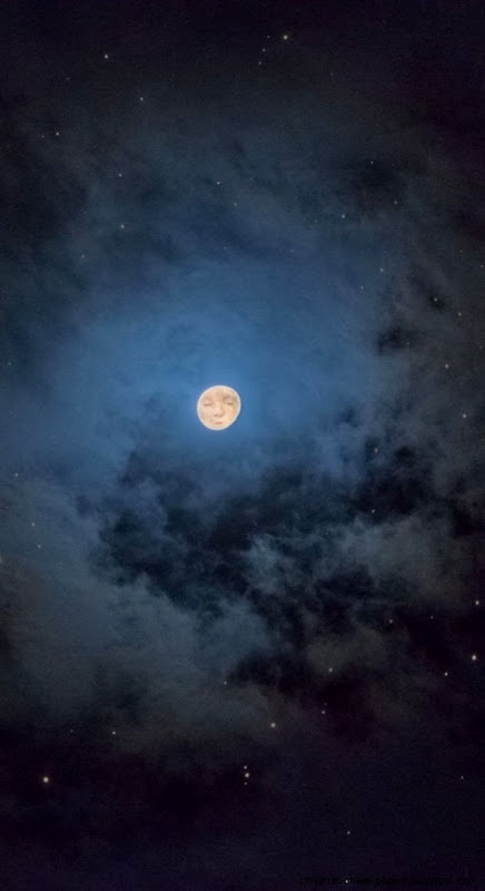 moon iPhone 5s Wallpapers iPhone Wallpapers iPad wallpapers One moon iPhone 5s Wallpapers iPhone Wallpapers iPad wallpapers One