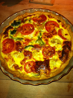 2 Savvy Gals: Christmas Quiche Recipe