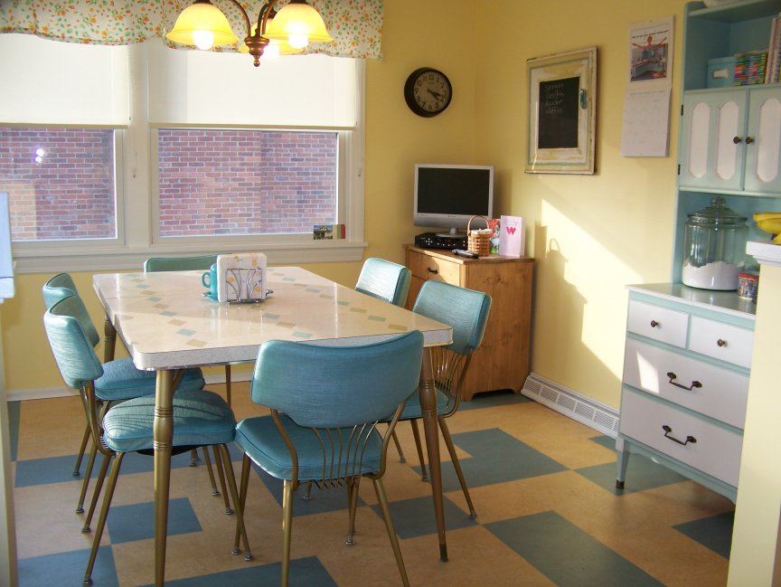 ห้องครัวสไตล์เรโทร retro style kitchen ~ บ้านแสนรัก