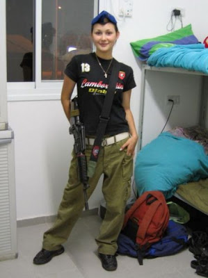 GIRLS IN ISRAEL ARMY