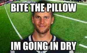 22 Meme Internet Bite The Pillow I M Going In Dry