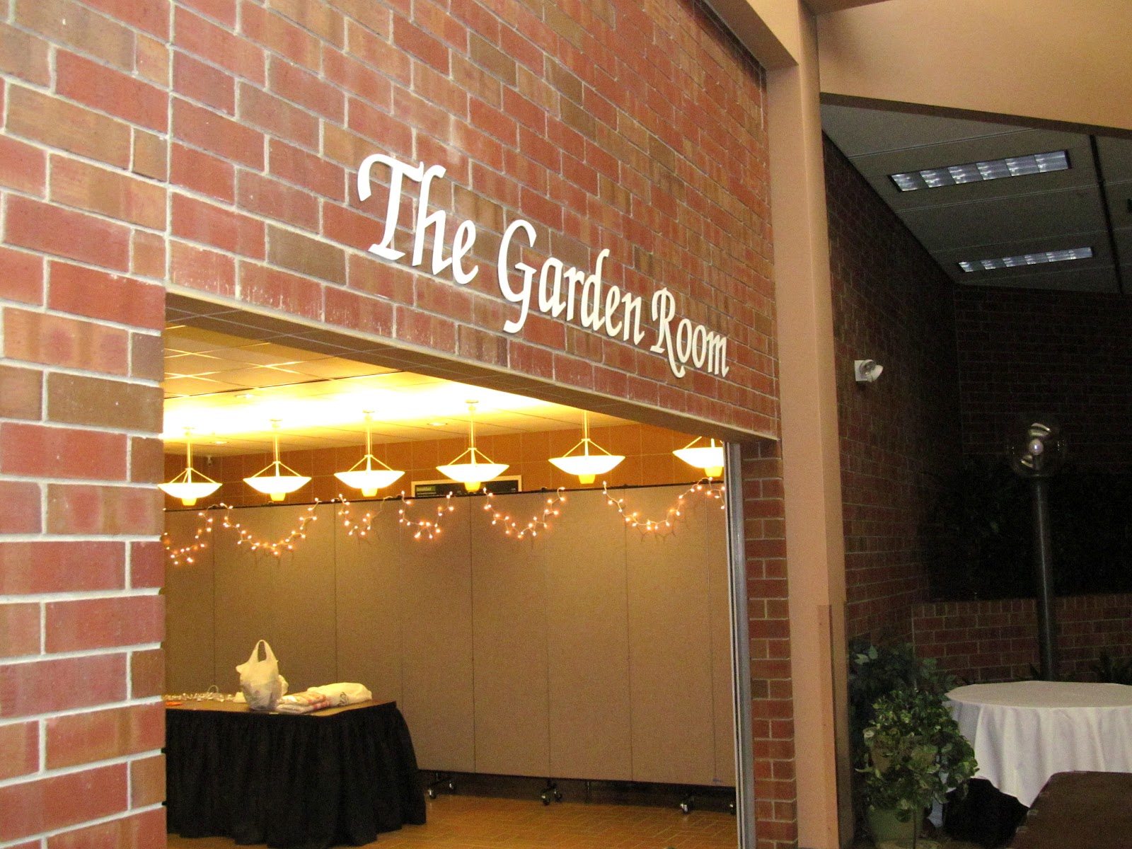 The Garden Room Of Eden Prairie Nicole And Matt S Wedding At The