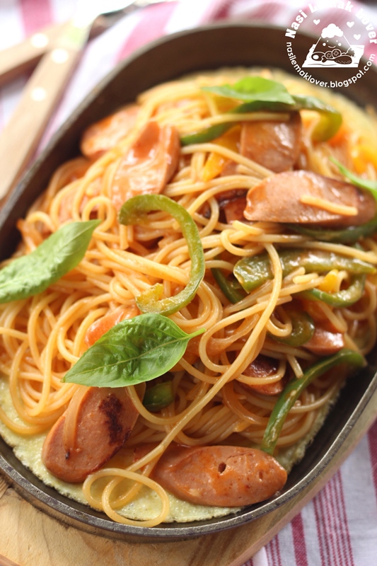 Nasi Lemak Lover Hot plate Spaghetti Napolitan 铁板日式蕃茄酱意大利面