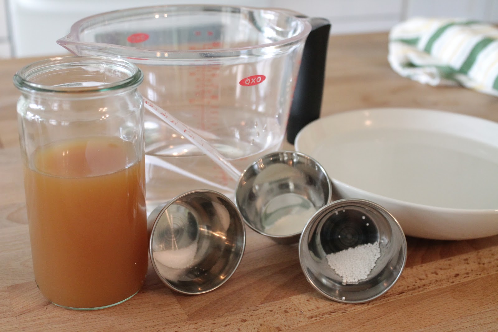 arielle clementine How to Make Spherified Fruit Juice