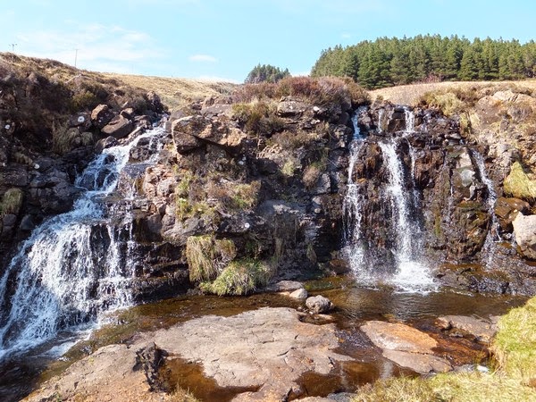 écosse scotland skye highlands randonnée fairy pools