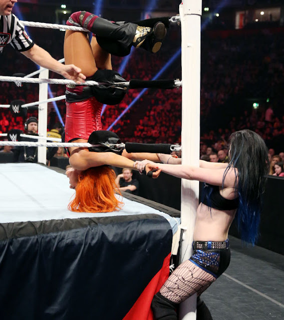 Paige vs. Becky Lynch