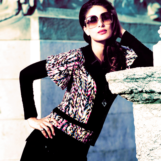 Kareena Kapoor Modelling Pics - DESI MASALA BABES PICS - Famous Celebrity Picture 