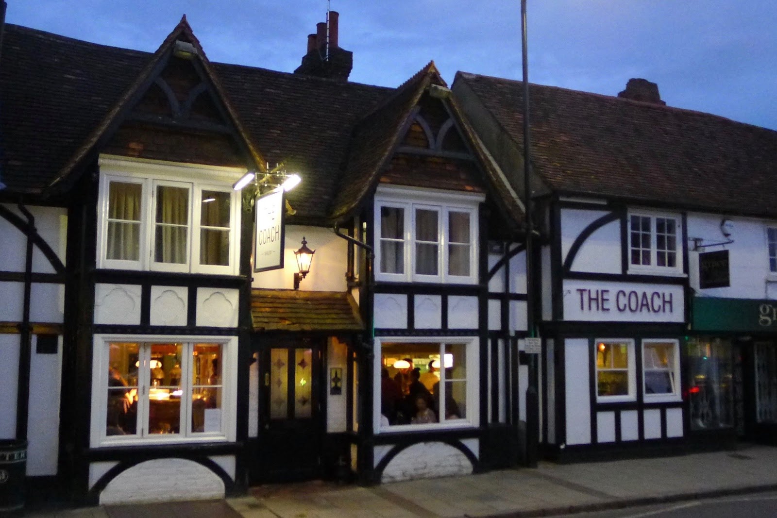 HUNGRY HOSS: The Coach, Marlow