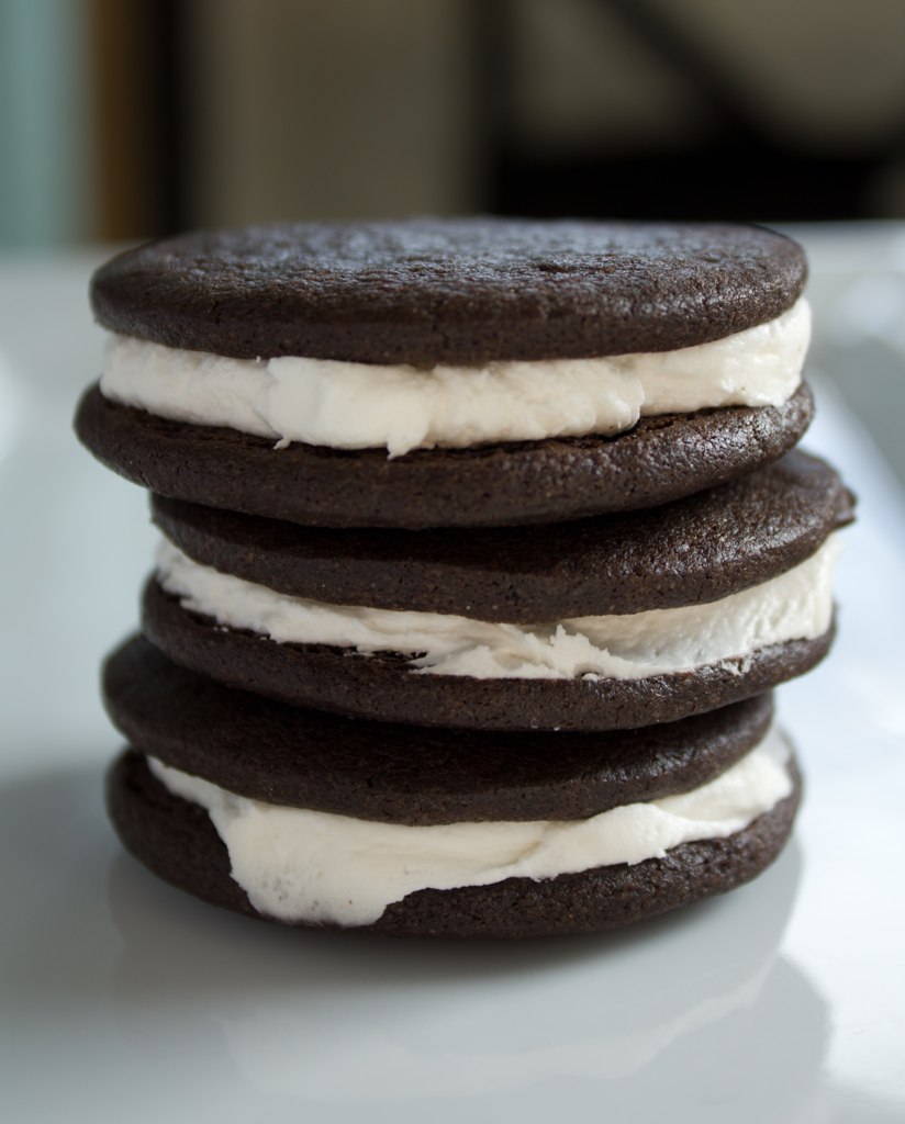 Indulge Chocolate Wafer Sandwich Cookies with Vanilla and Chocolate