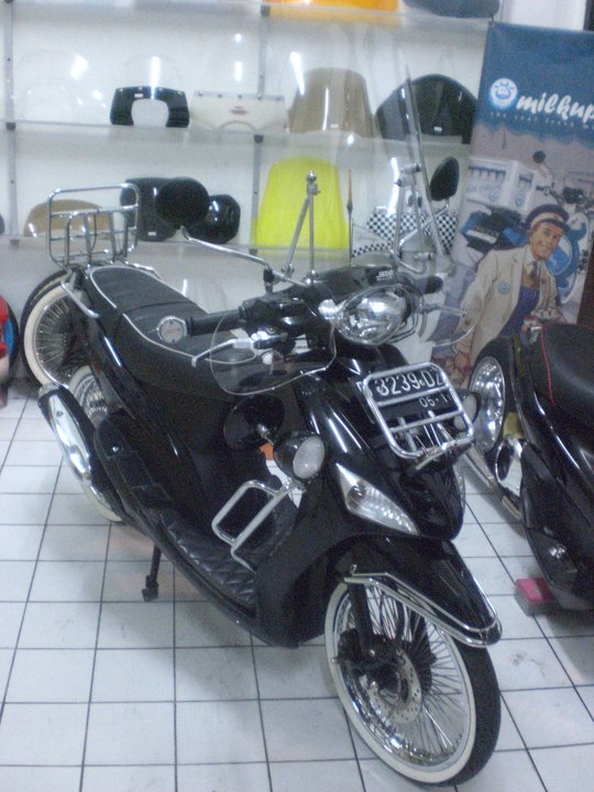 Warna Motor Modif