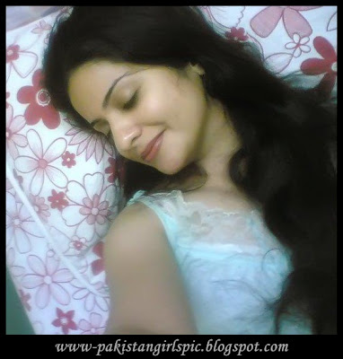 pakistani cute sweet collage girl moving pictures naked people having sex