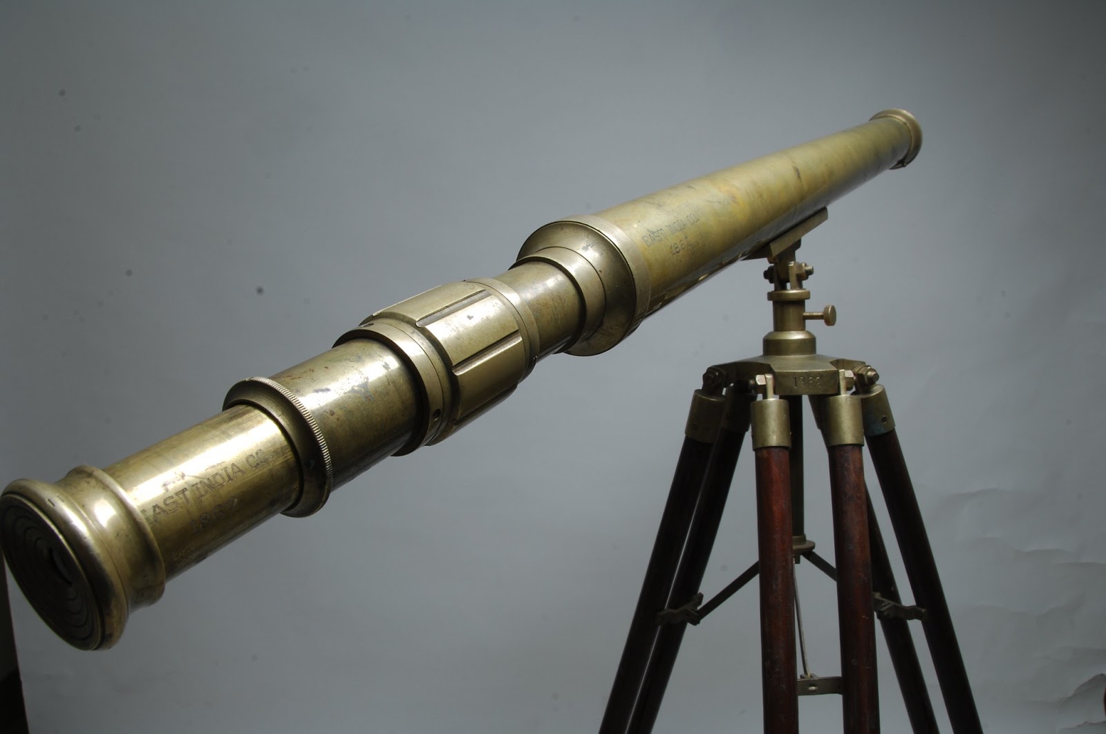 super antiques and currency EAST INDIA COMPANY TELESCOPE