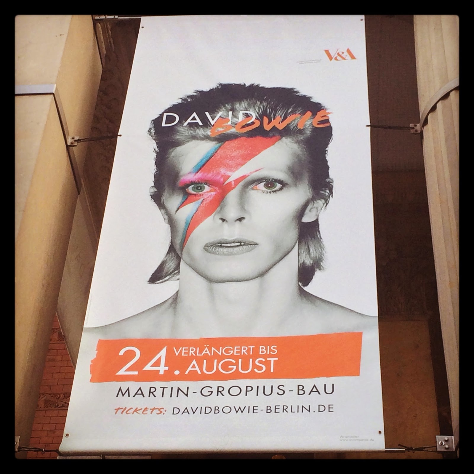 today's zeitgeist david bowie exhibition// berlin