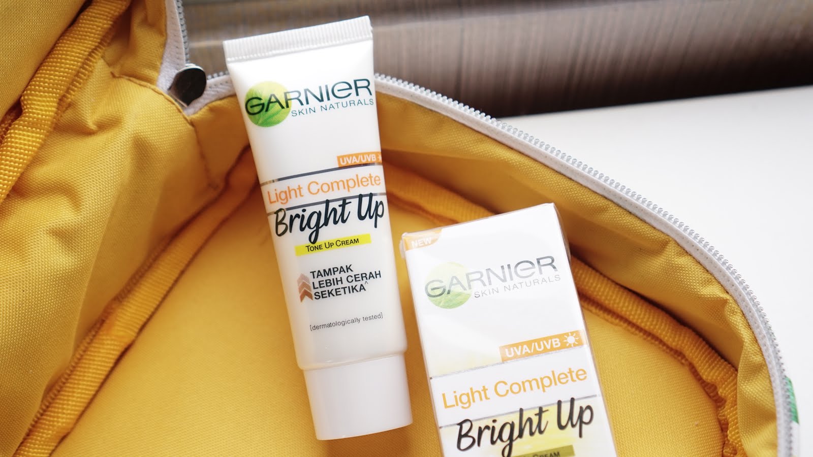 Garnier Light Complete Bright Up Tone Up cream Stevie Wong
