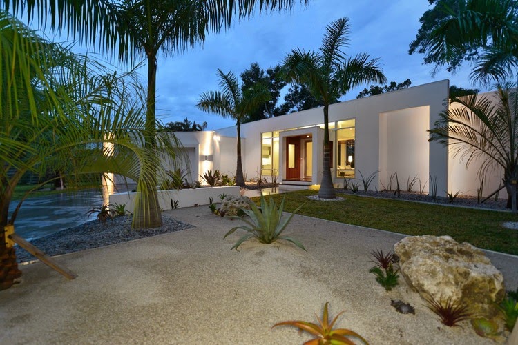 crunchylipstick Loma Linda by DSDG Architects (via