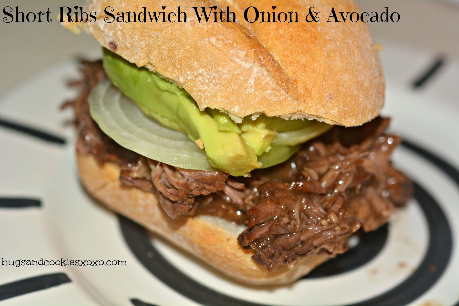 BONELESS SHORT RIBS COOKED IN THE CROCKPOT WITH COGNAC GRAVY