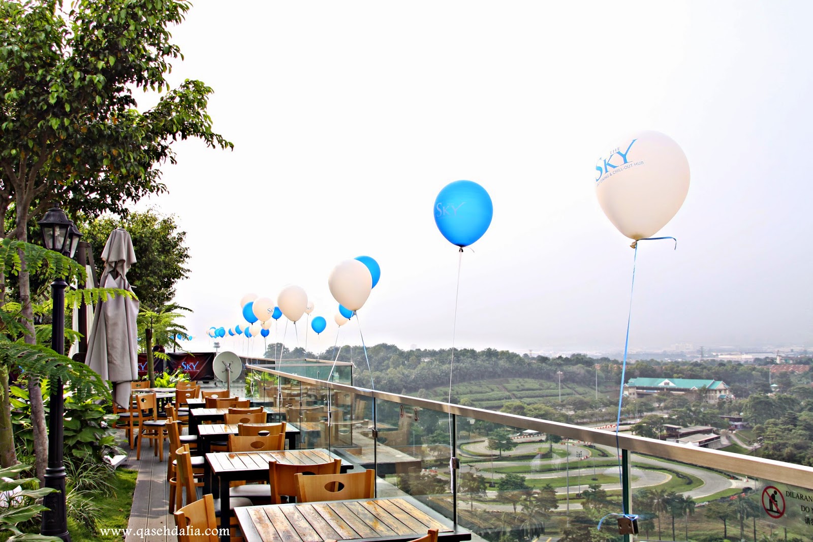ONE CITY SKY PARK , SUBANG JAYA BIGGEST ROFFTOP FOOD AND BEVERAGE