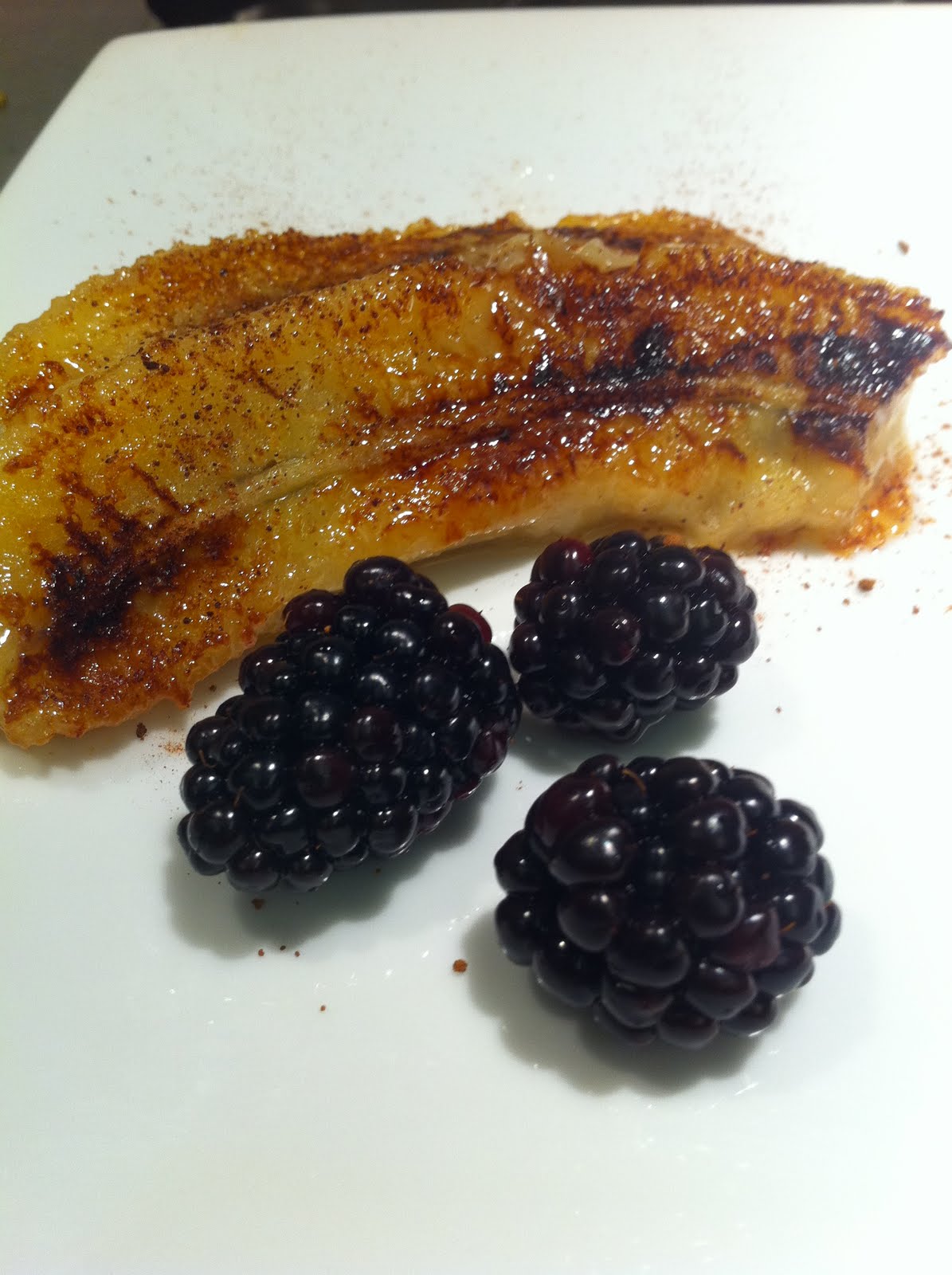 Harmony and Dinner Fried Bananas with Cinnamon and Maple Syrup