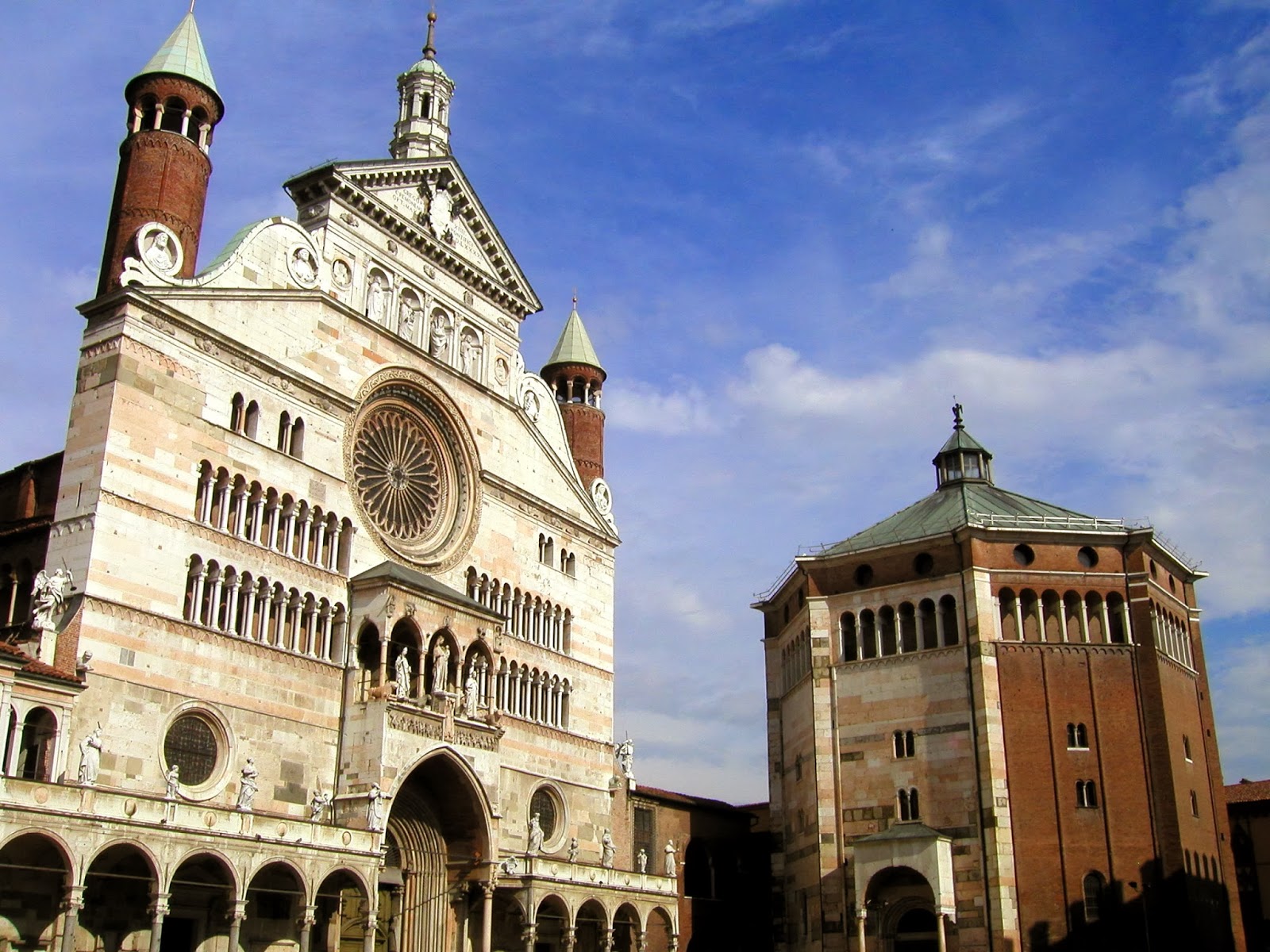 IL DUCA DI Il duca di arriva a Cremona.