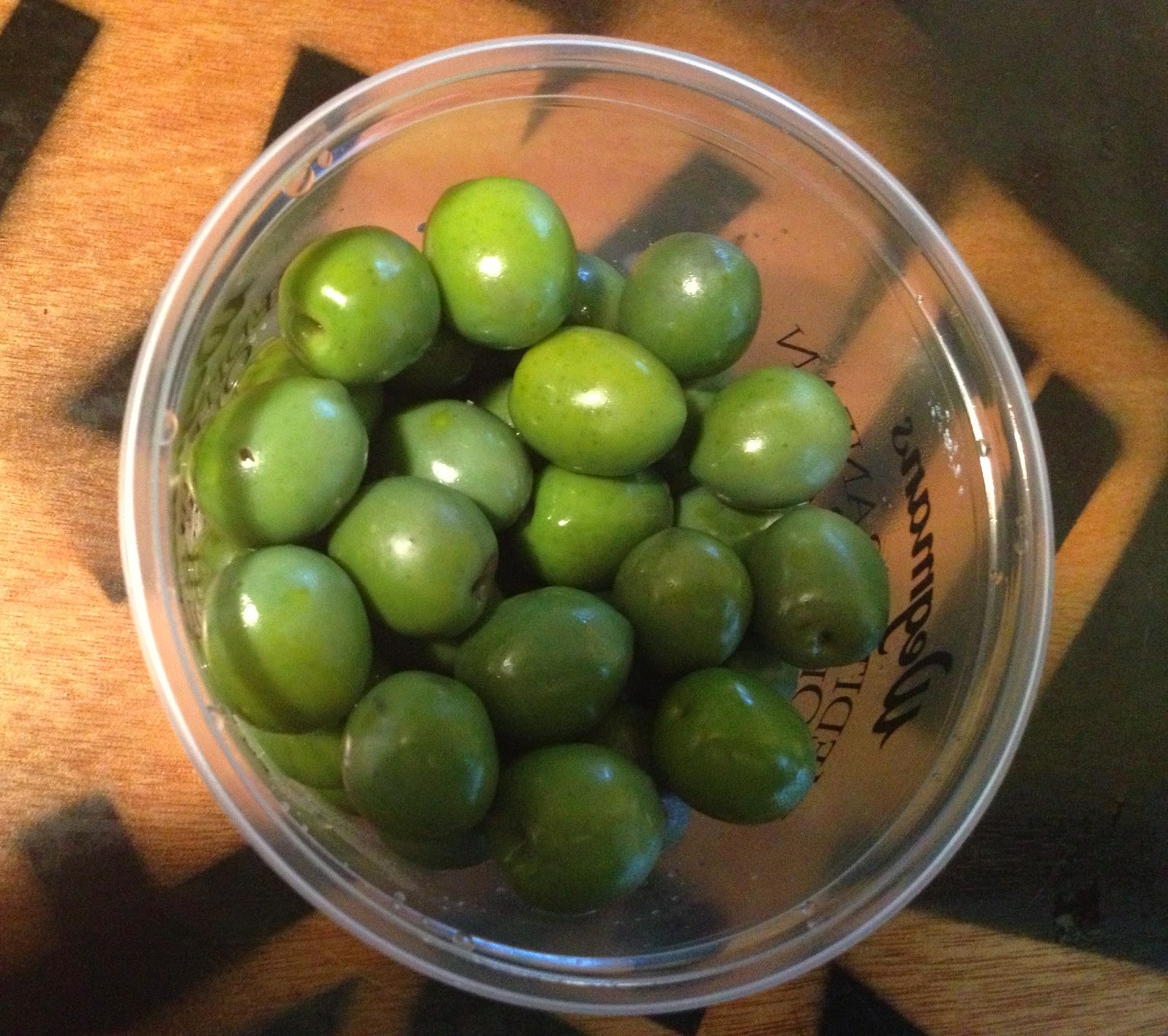 Yummy Castelvetrano Olives! Global Deaf Epicures