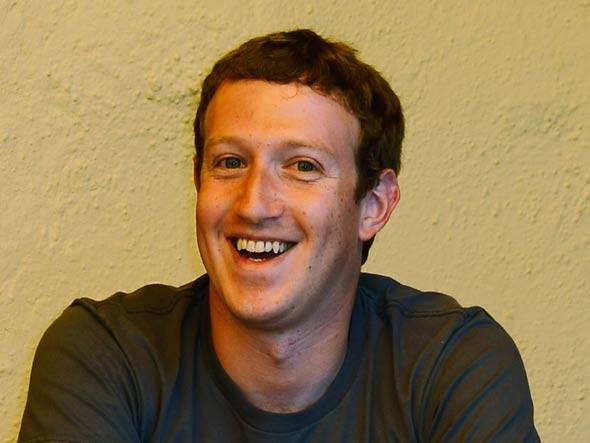 Um pouco mais -MARK ZUCKERBERG EM 37 FOTOS size_590_Mark-Zuckerberg-web