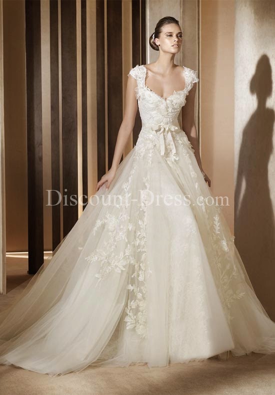 Princess Sweetheart Cap Tulle Lace Court wedding Dress