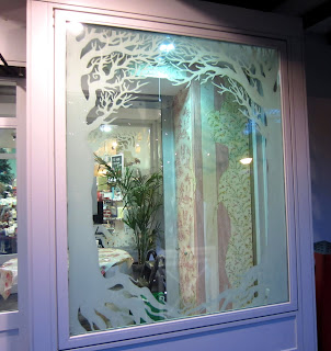 Window Painting &amp; Murals, Dublin: Avoca Kilmacanogue Christmas Window
