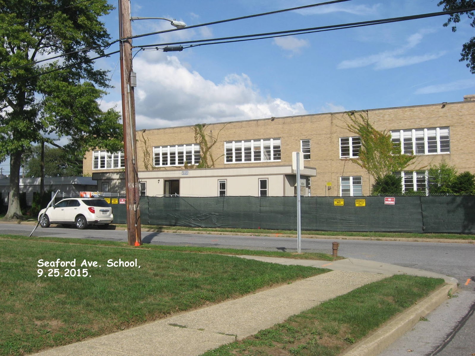Seaford, NY, Notes A fence along Seaford Avenue