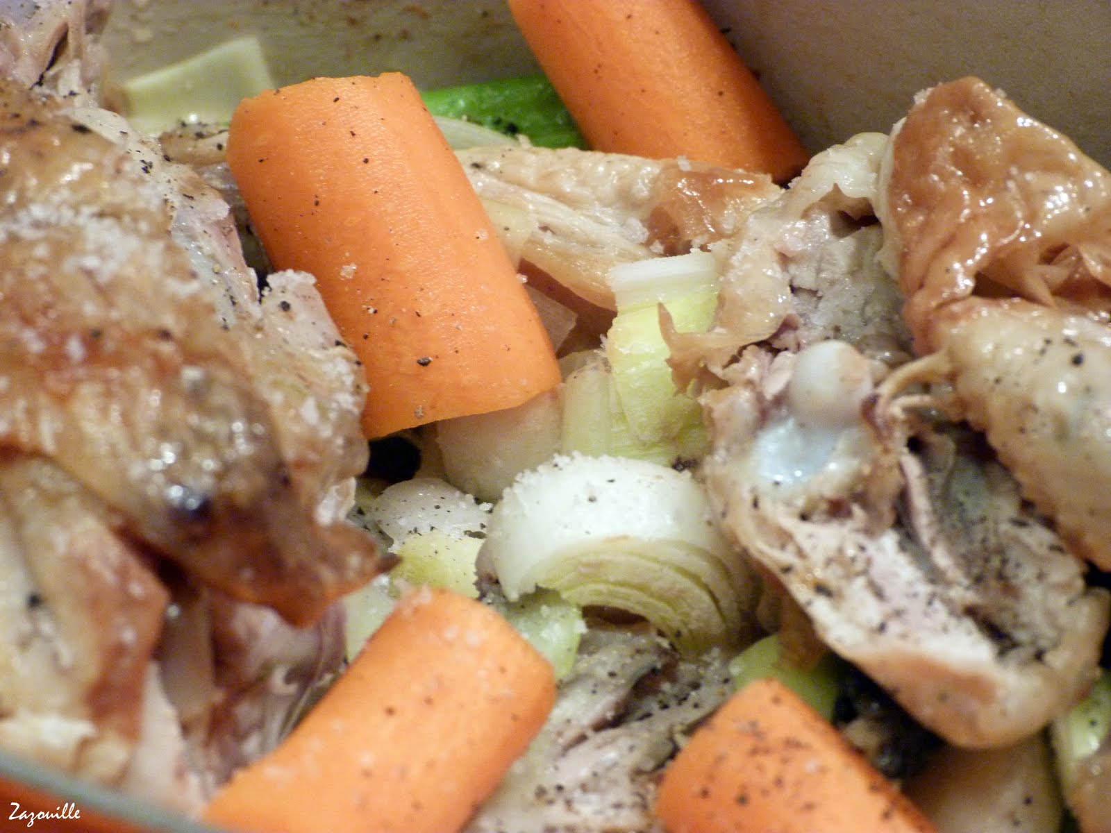 Zazouille et cie... Poulet en cocotte pour bouillon du dimanche soir...