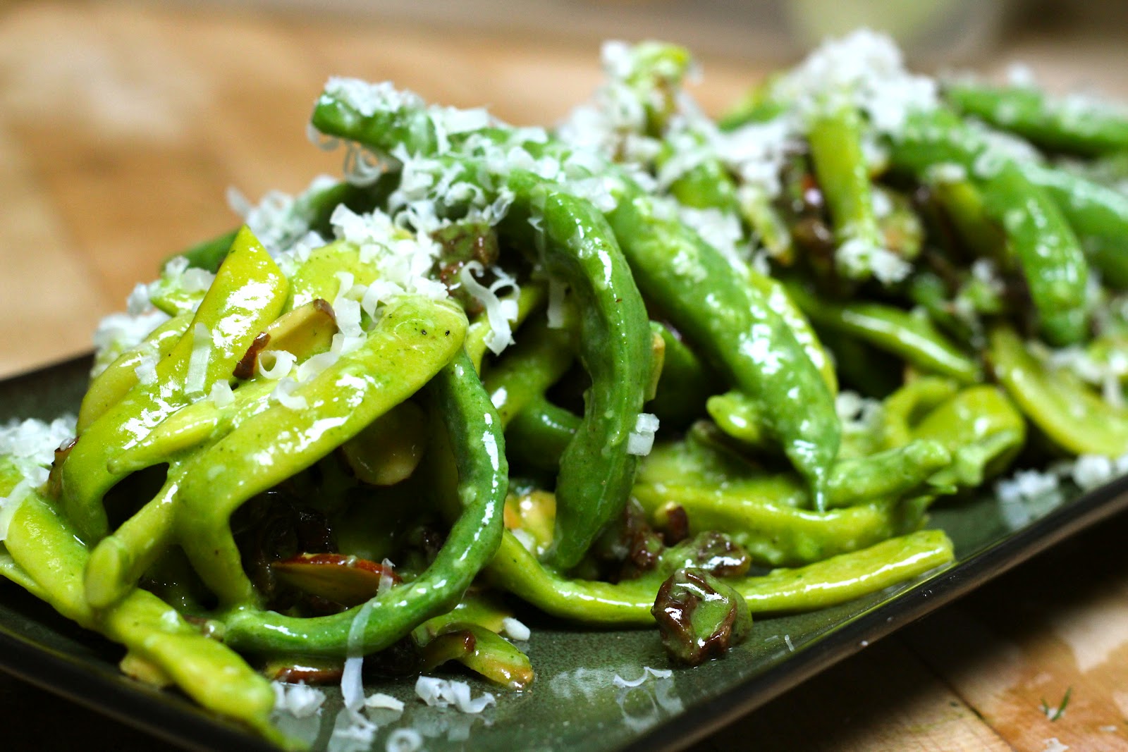 Crafty The BEST EVER Green Beans