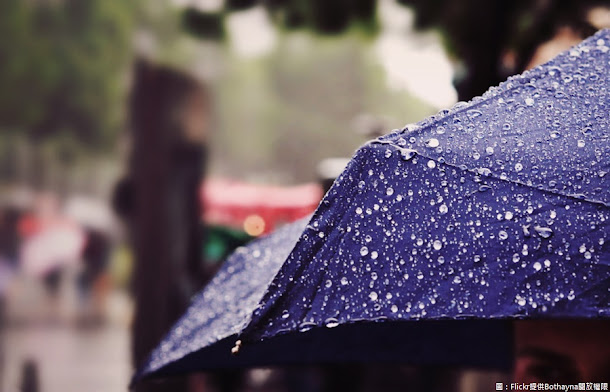 今(14)天上半天依然受態風外圍環流影響,北部及東北部降雨機率較高,其他地區也有零星陣雨發生可能。 今(14)天上半天依然受態風外圍環流影響,北部及東北部降雨機率較高,其他地區也有零星陣雨發生可能。
