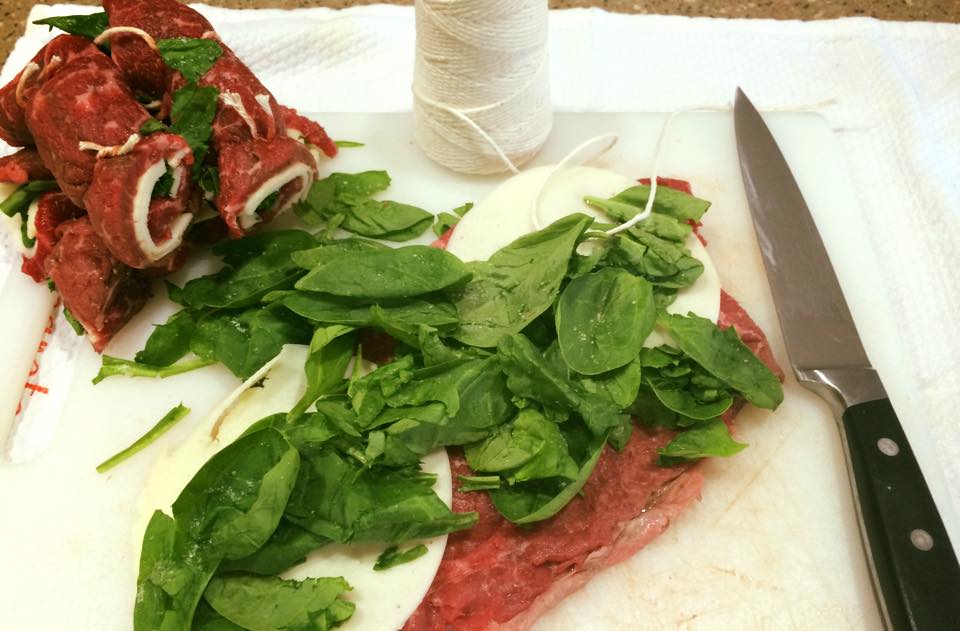 Beef rolls stuffed with spinach and Provolone cheese (Involtini/Braciole)