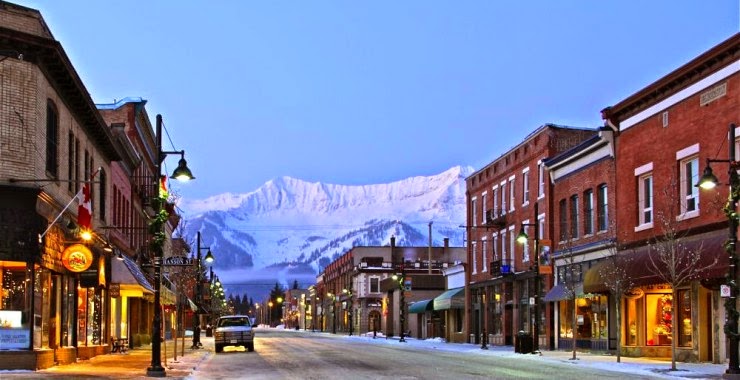 9. Fernie, British Columbia, Canada - Top 10 Ski Villages for a Winter Holiday 9. Fernie, British Columbia, Canada - Top 10 Ski Villages for a Winter Holiday