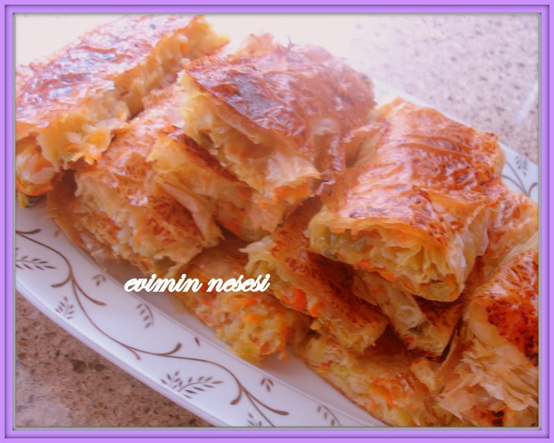 EVIMIN NESESI BAKLAVA YUFKASINDAN PIRASALI BÖREK