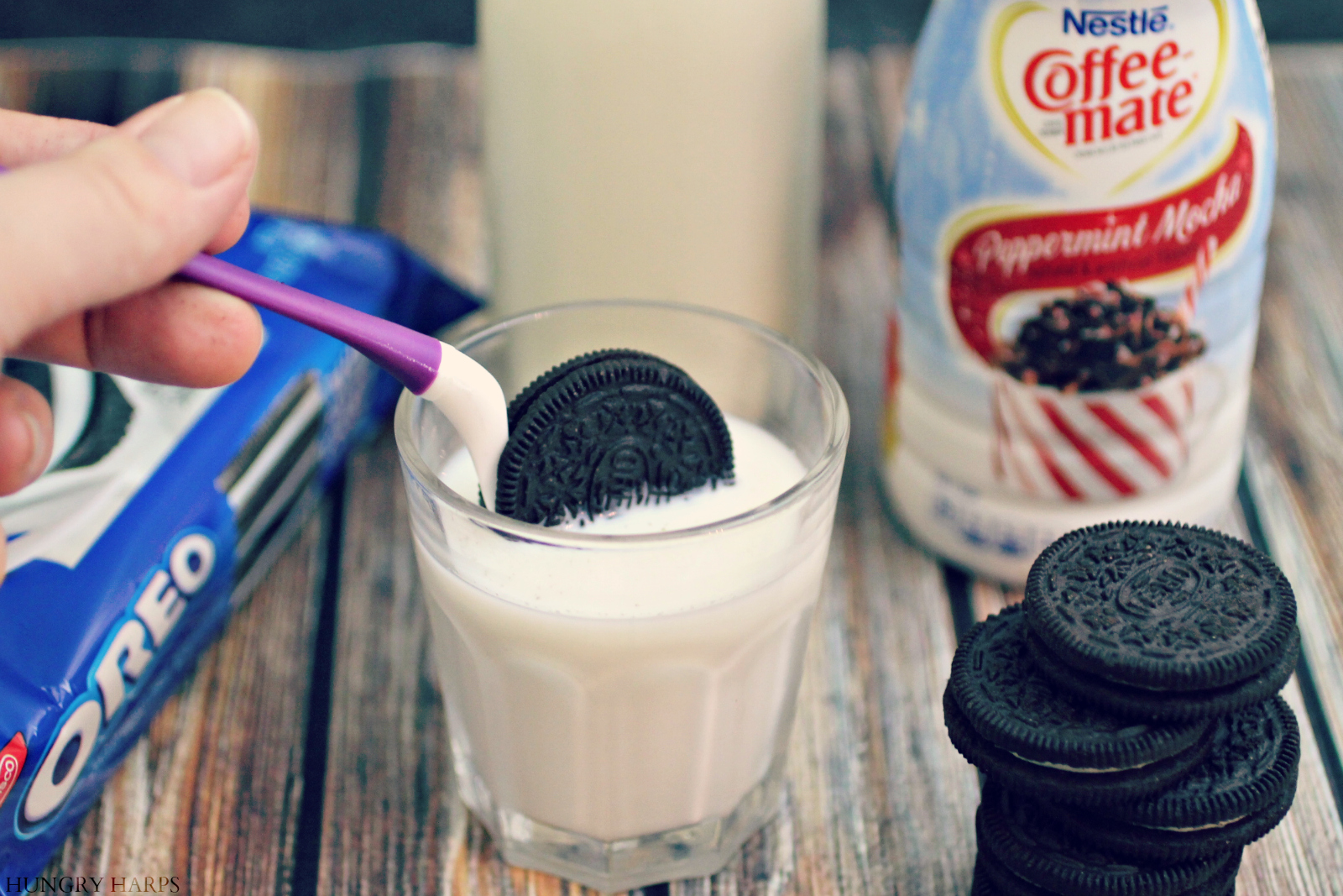 Hungry Harps Flavored Milk for Dipping Cookies