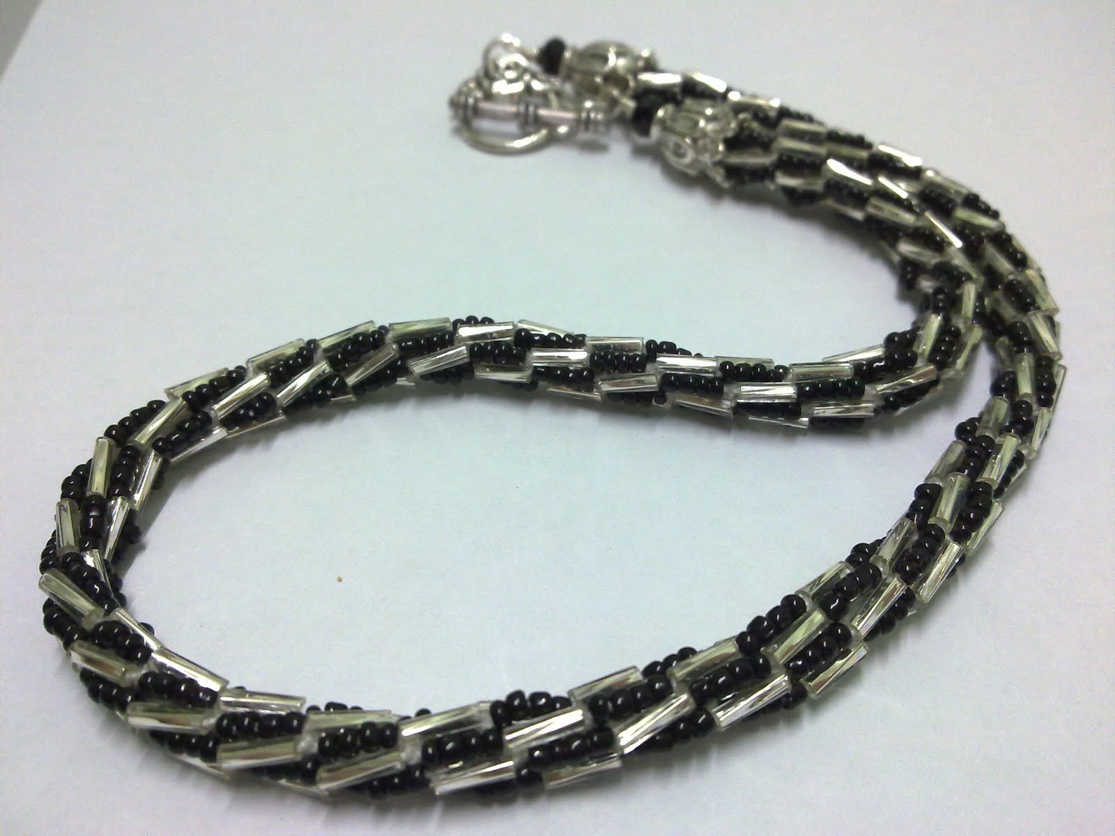 Emily Secret Passions Crocheting beads into..........