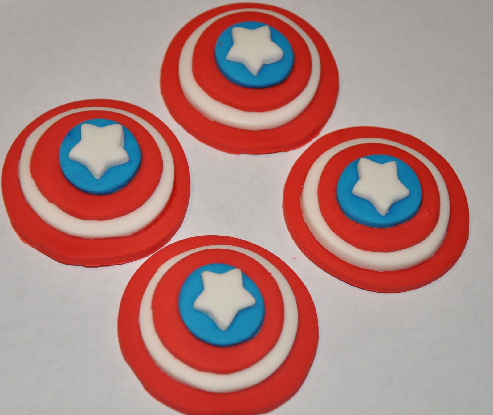 Lady Cupcake's Corner Captain America Toppers