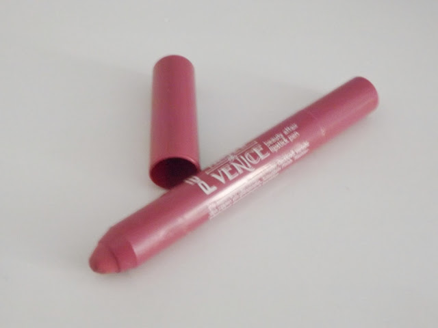 p2 Meet me in Venice beauty affair lipstick pen 030 emotional spirit