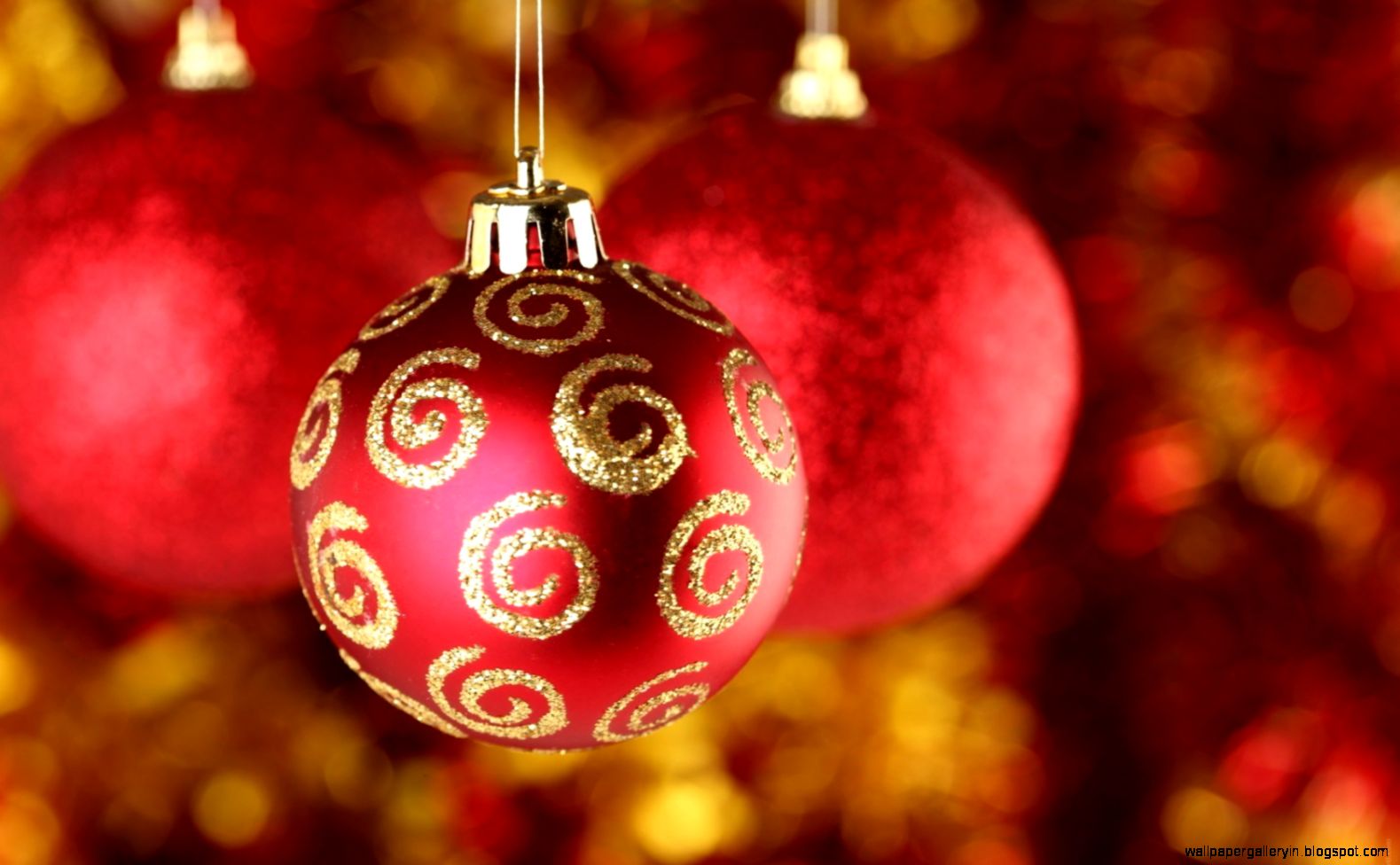 New Year Golden Balls Christmas Ornaments 6978796 New Year Golden Balls Christmas Ornaments 6978796