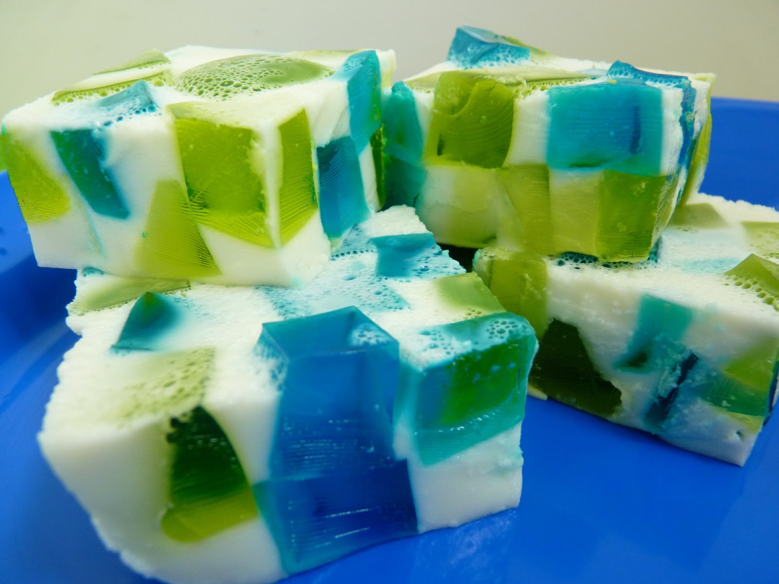 Fantastic Family Favorites Broken Glass Jello