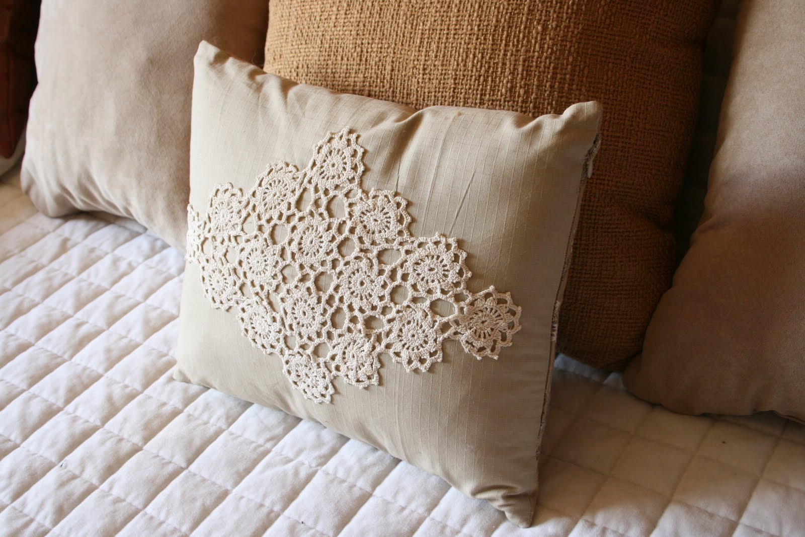 An original shabby chic throw pillow with antique doily / Create / Enjoy
