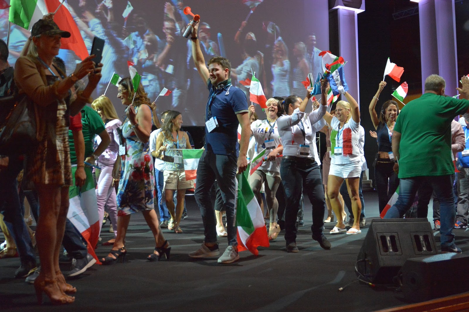 Netherlands synergy worldwide: september 2015