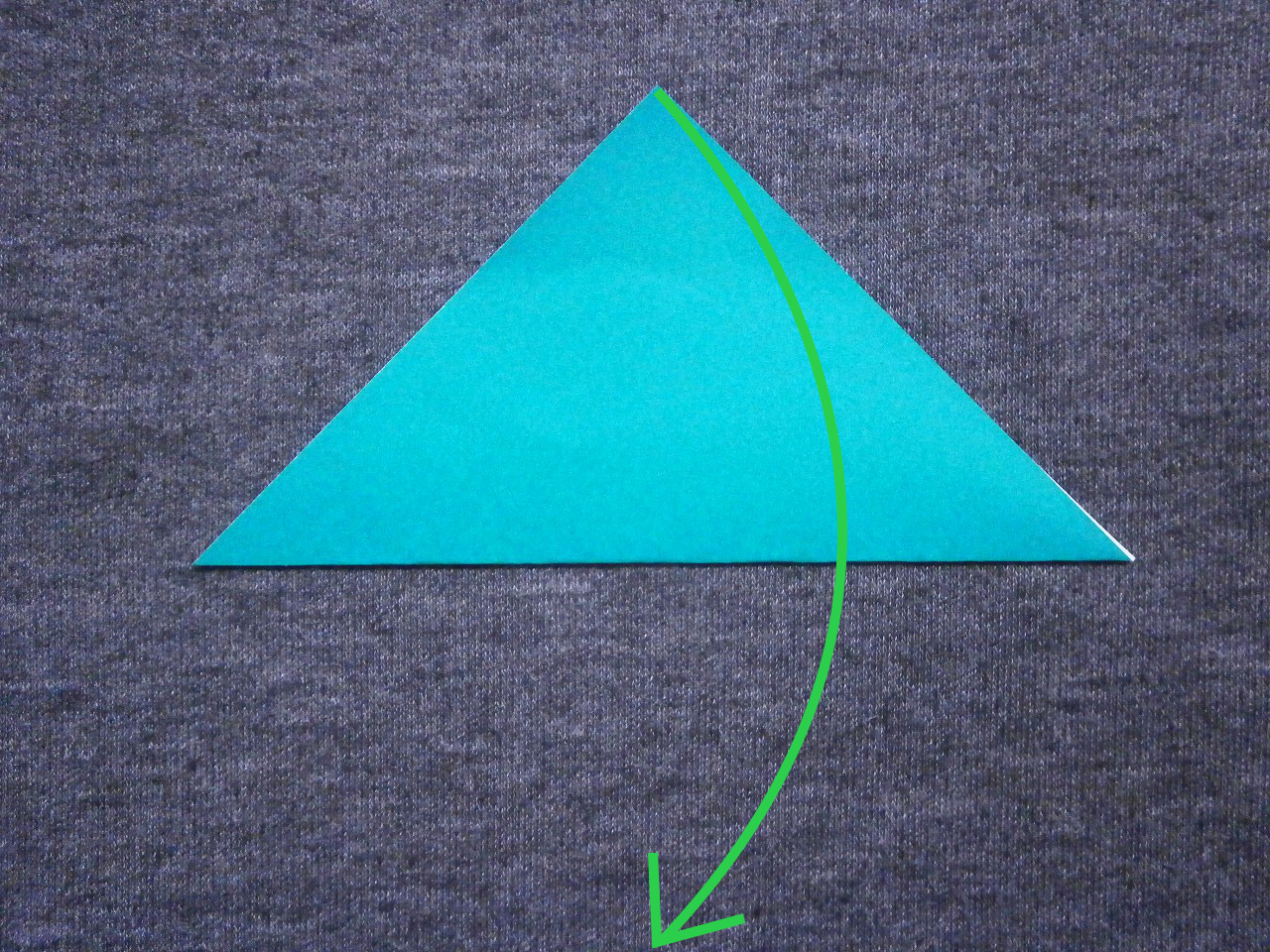 KATAKOTO ORIGAMI Step1 "Valley fold"