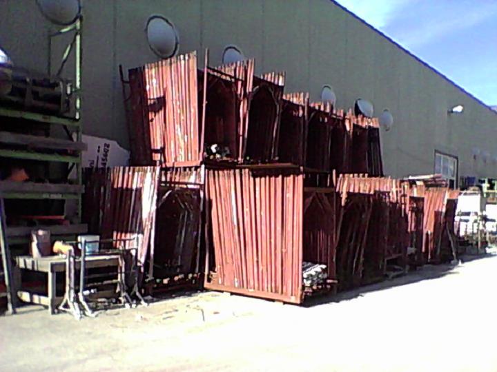 Schele Metalice Hunedoara Vindem Inchiriem Schele Metalice Si Popi Metalici In Judetul Hunedoara Mirkos Ivan Srl